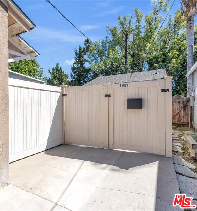 12820 Hatteras
