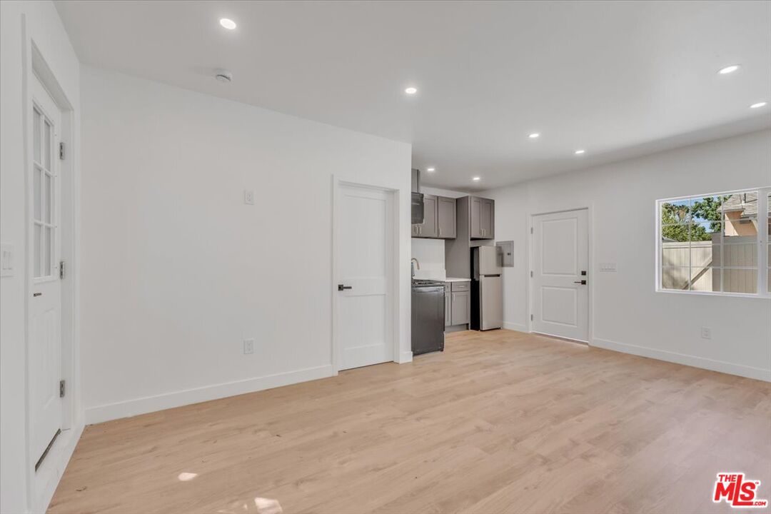 12820 Hatteras