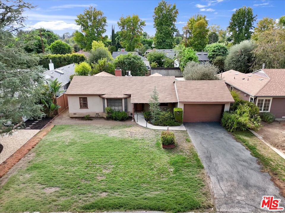 5509 Cantaloupe Ave