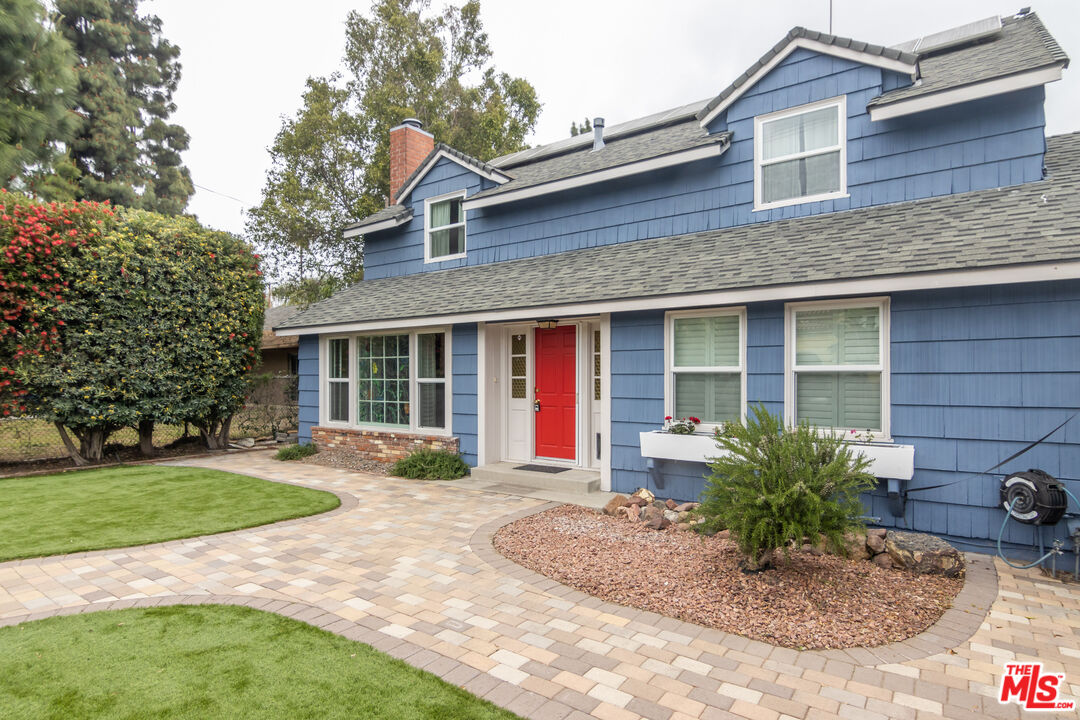 5326 Leghorn Ave