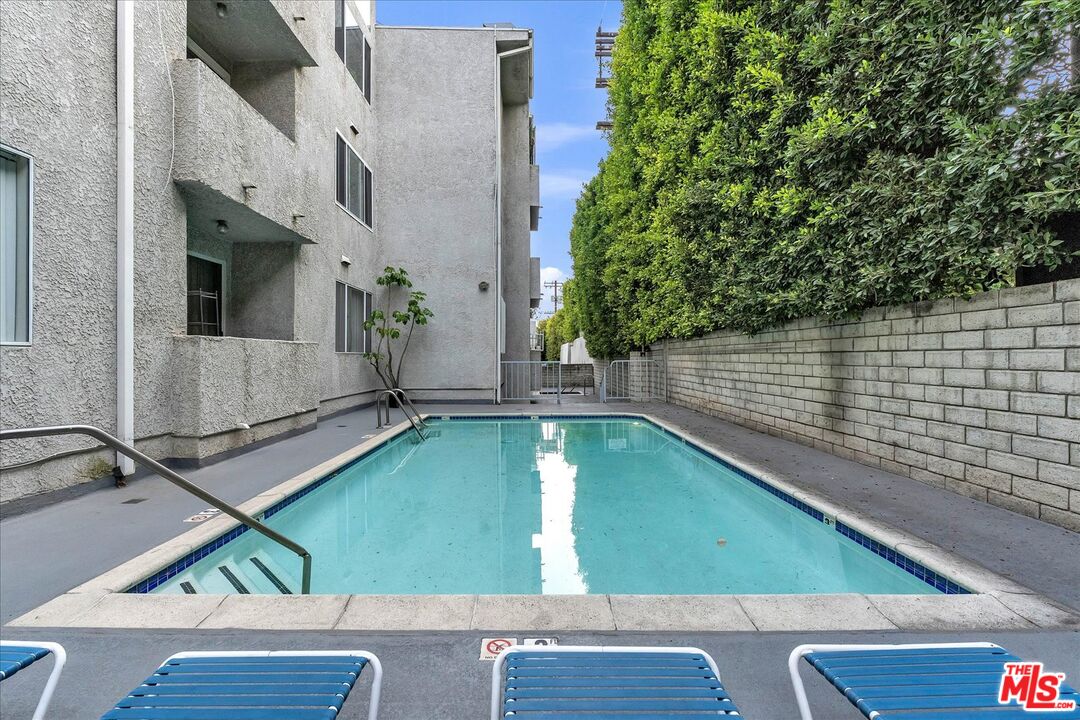 10465 Eastborne Ave Unit: 206