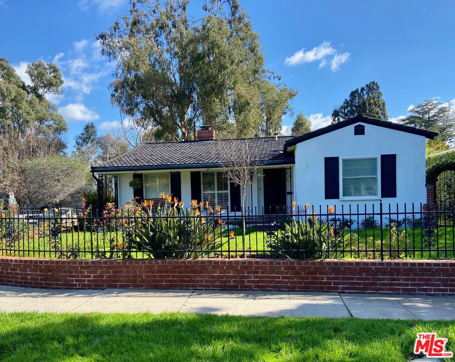 4322 Elmer Ave