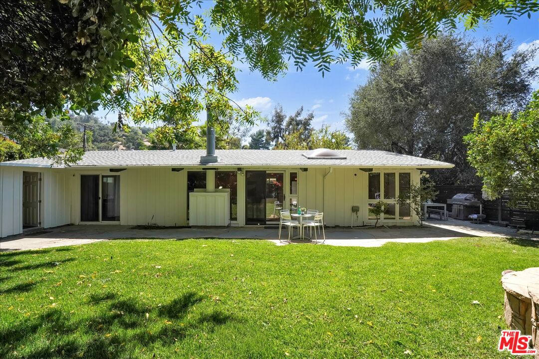 3500 Woodcliff Rd