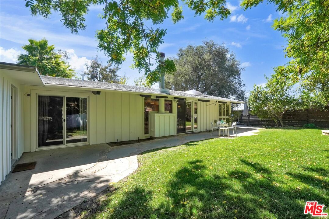 3500 Woodcliff Rd
