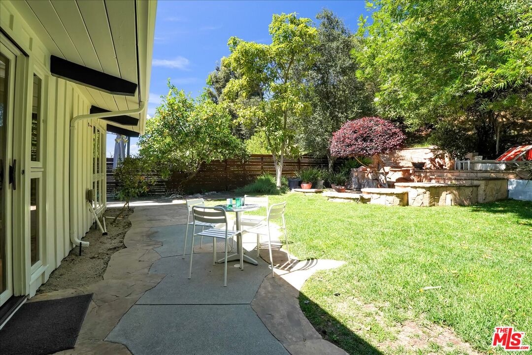 3500 Woodcliff Rd