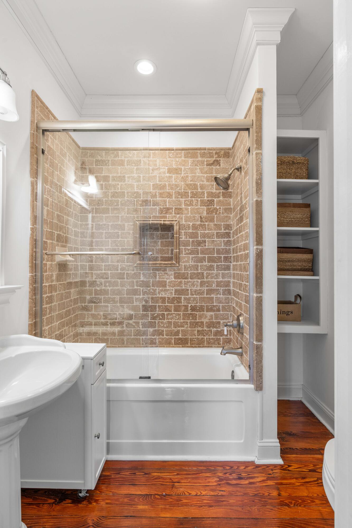 104 Queen Street # B