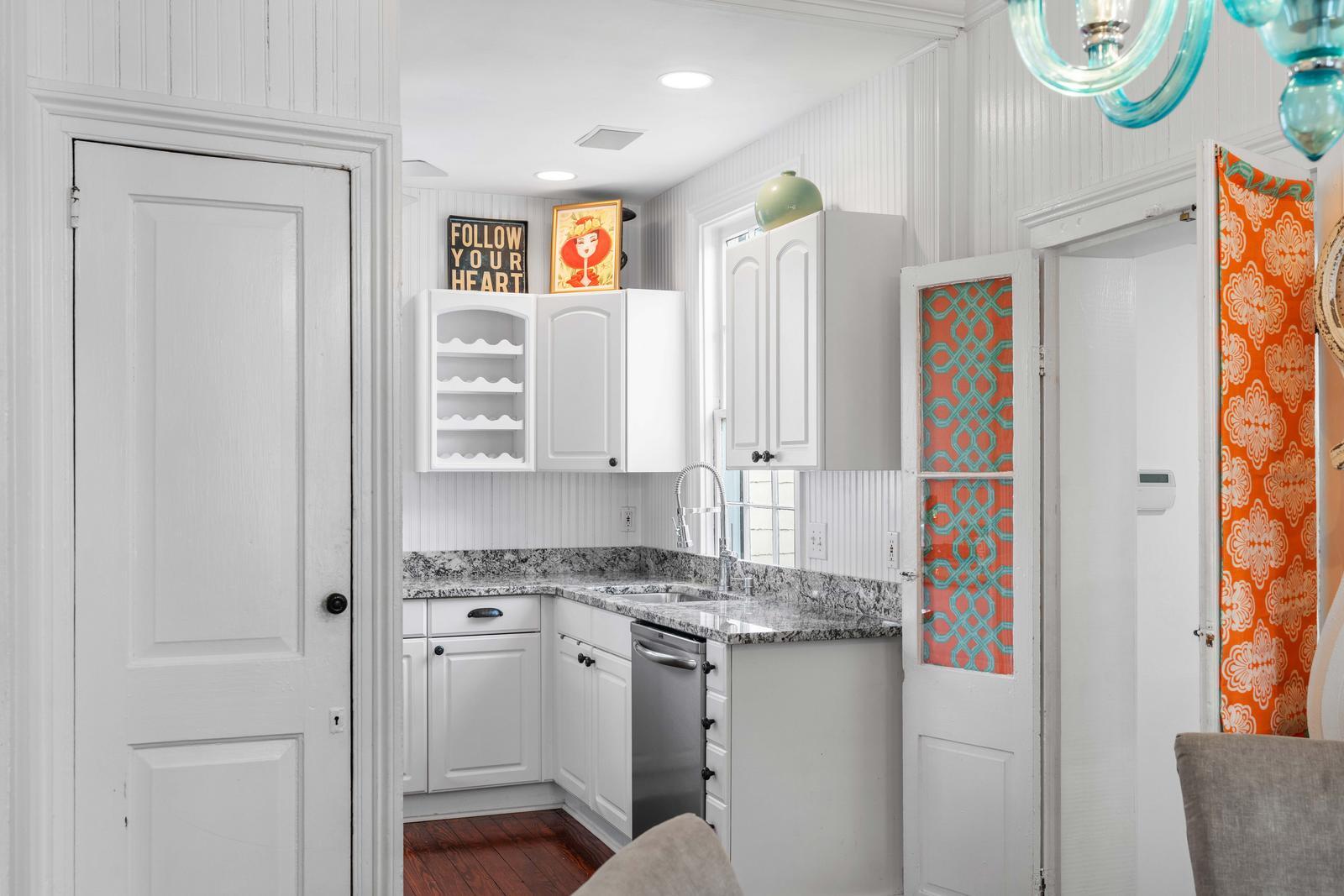 104 Queen Street # B