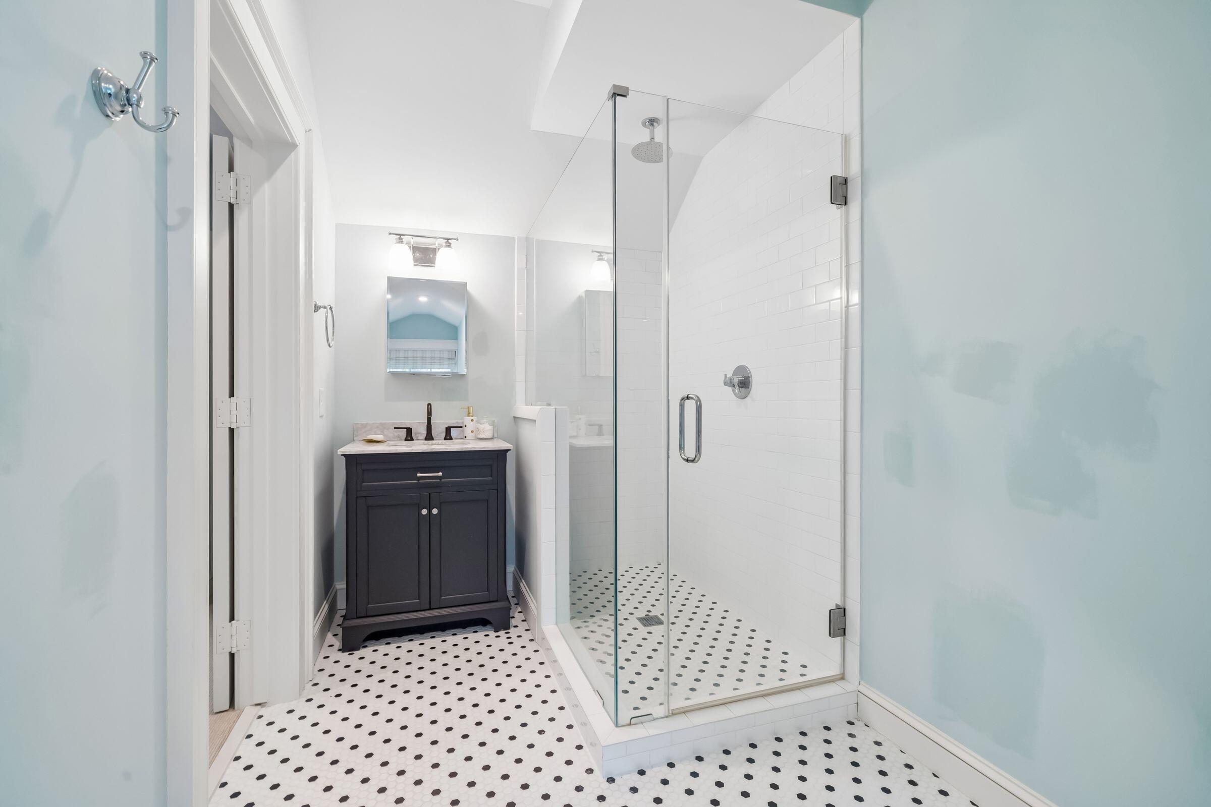 7 Guerard Road