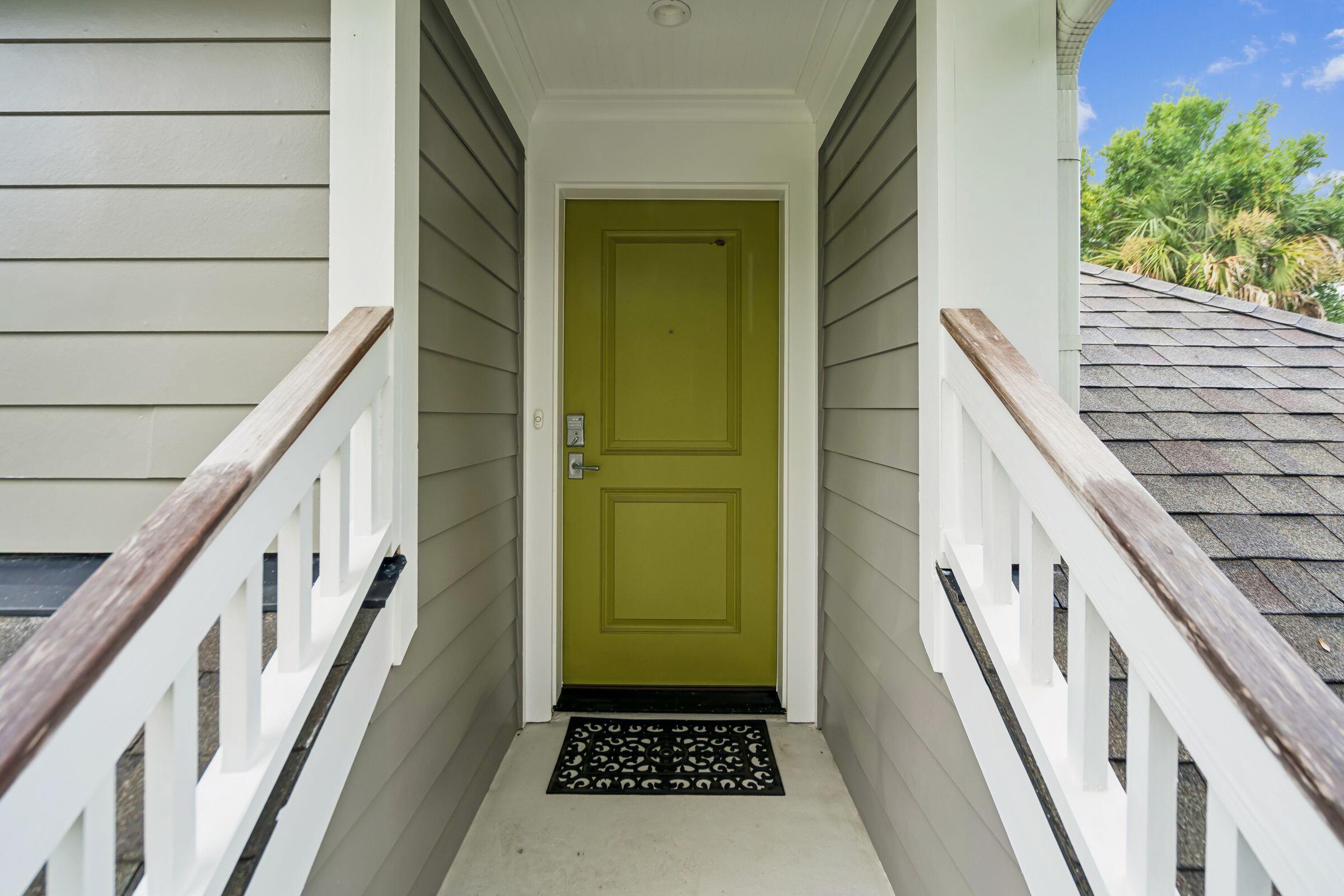 10 Eugenia Avenue