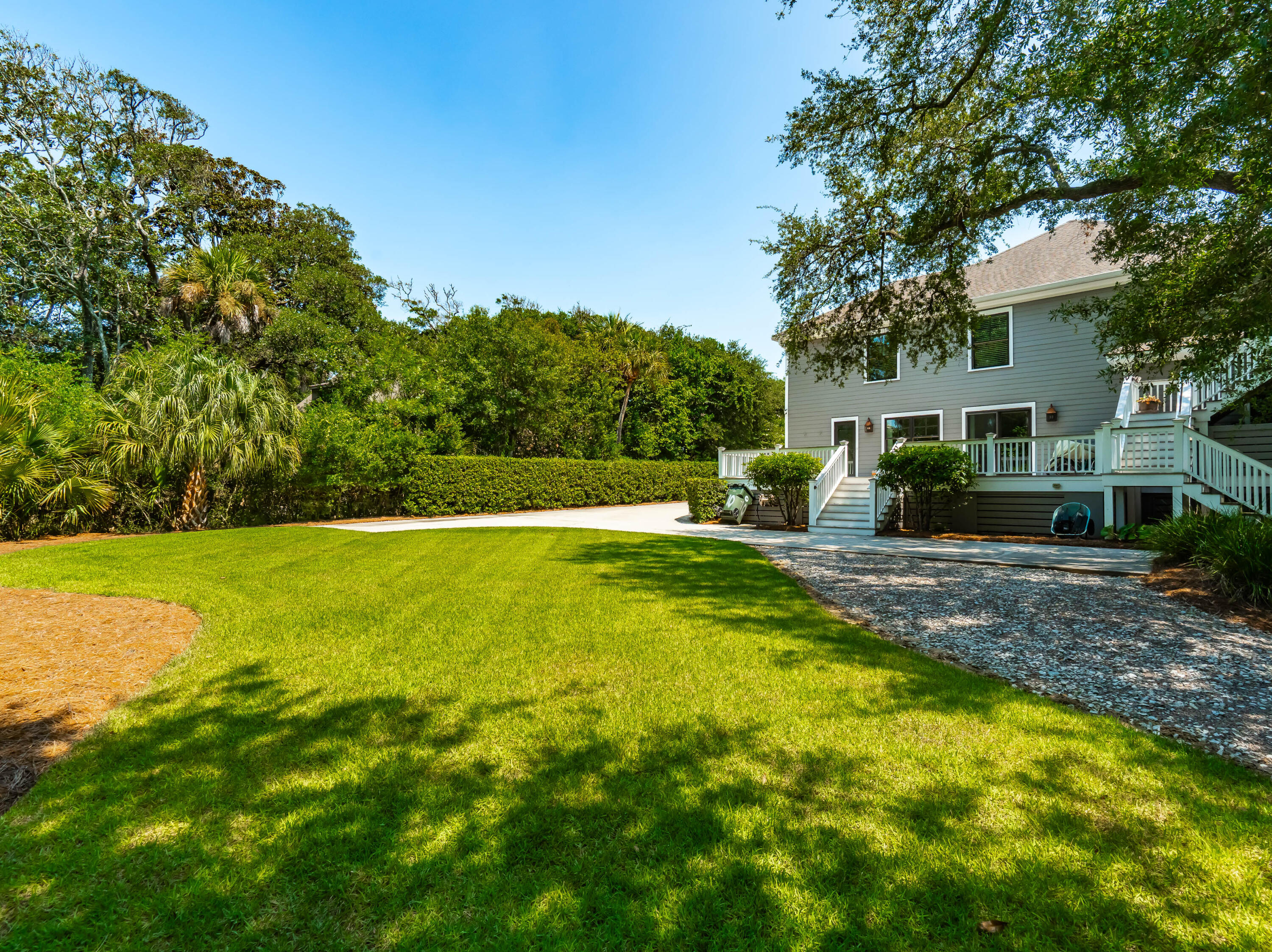 10 Eugenia Avenue