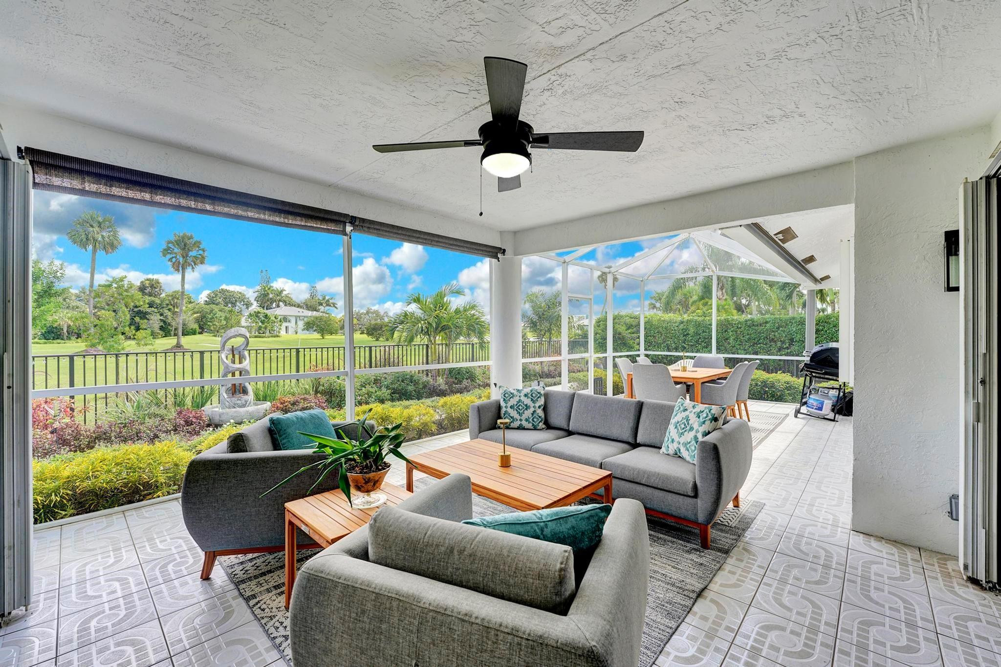 2940 Oak Tree Dr