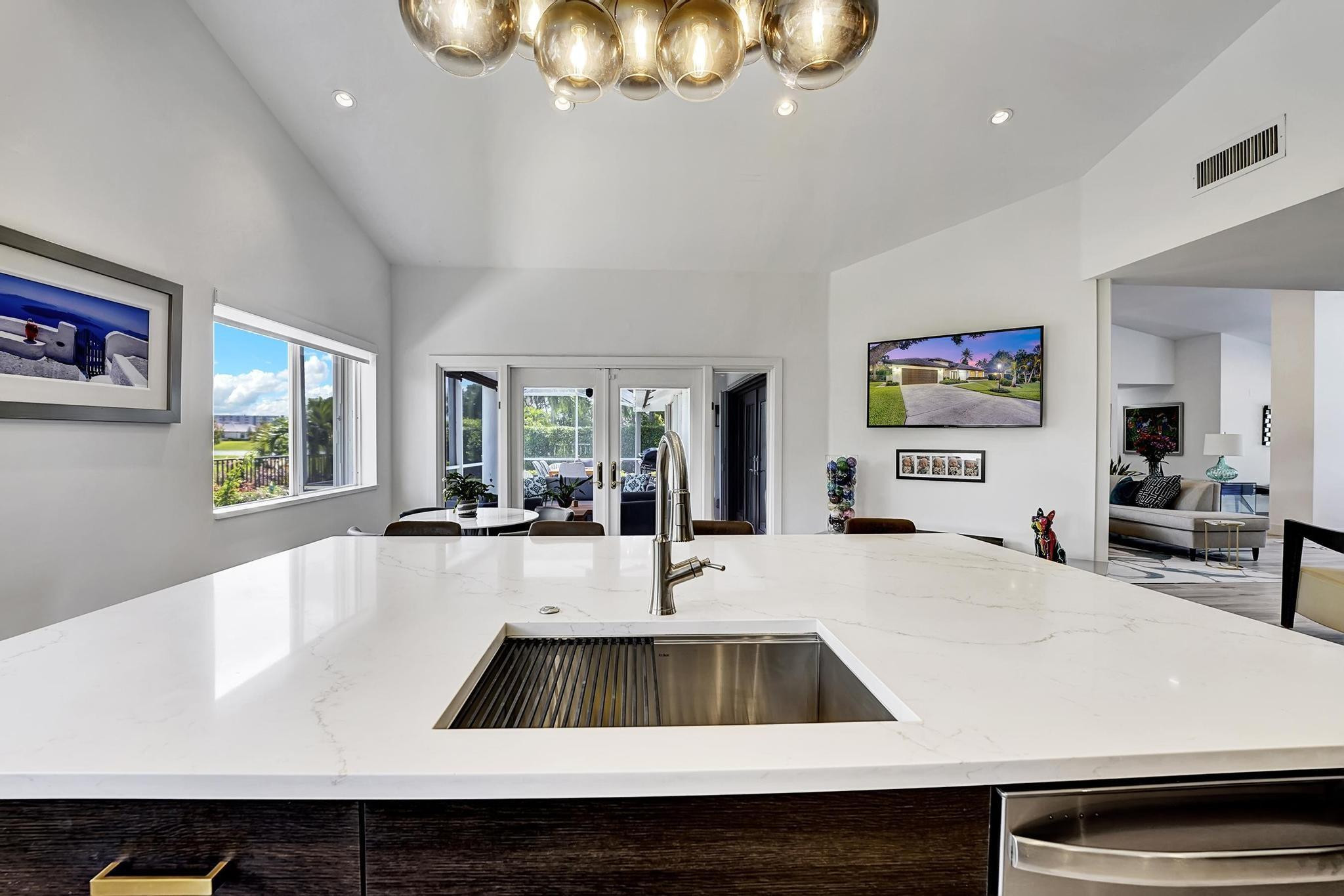 2940 Oak Tree Dr