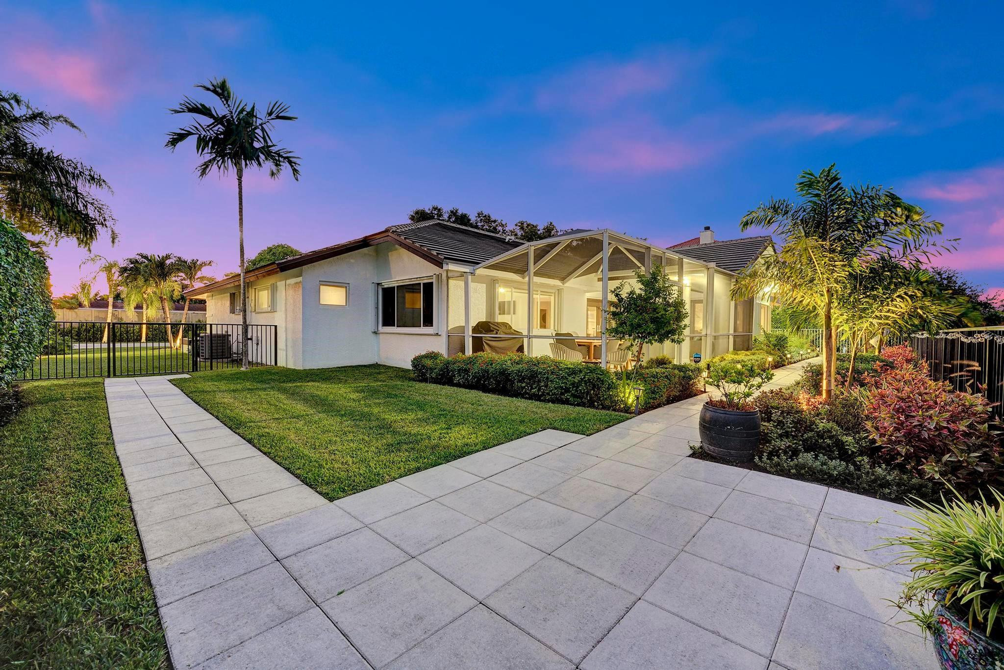 2940 Oak Tree Dr