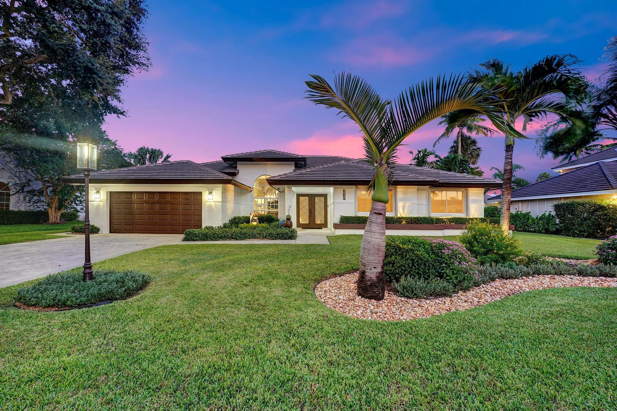 2940 Oak Tree Dr