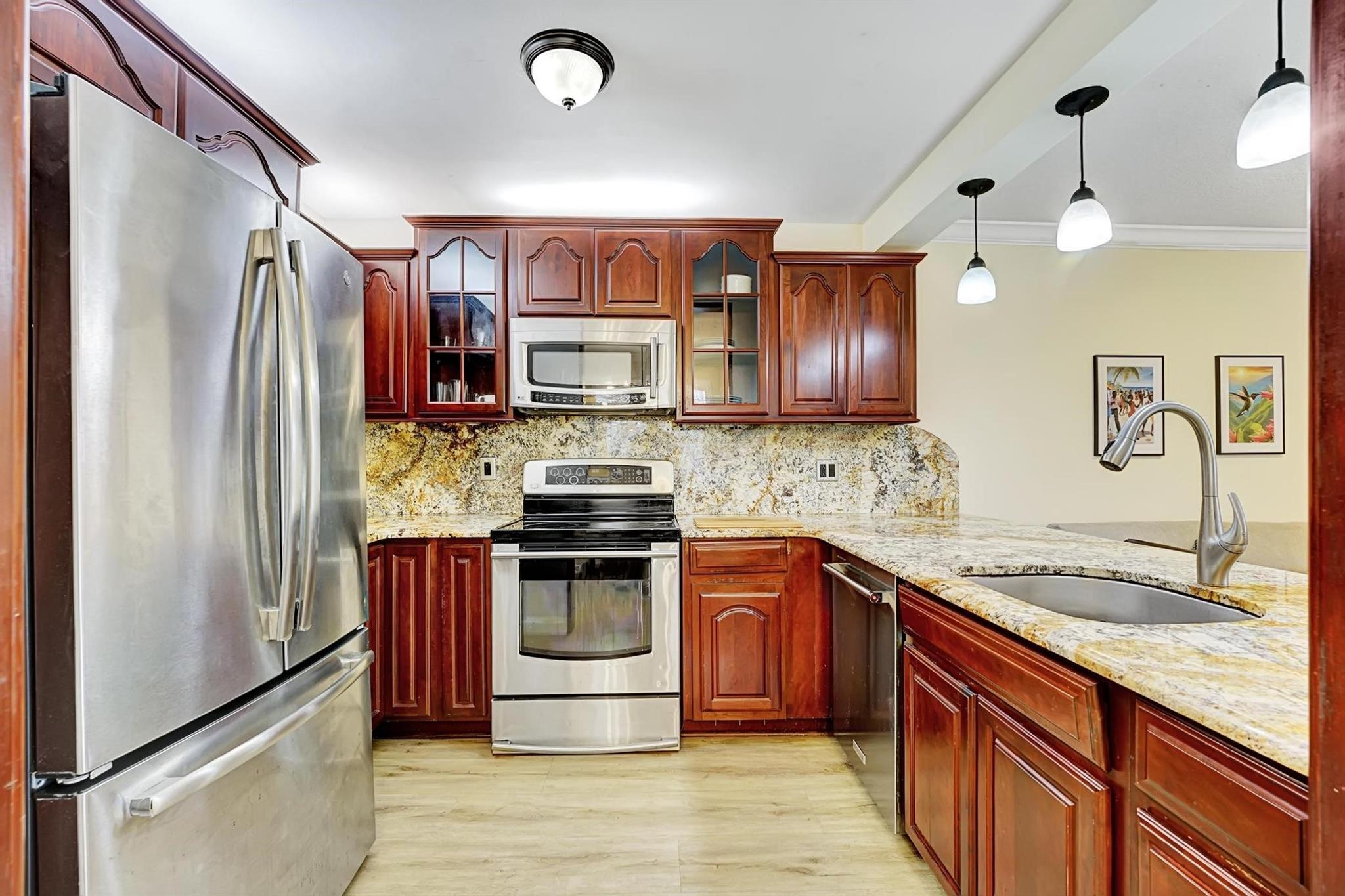 3900 NE 18th Ave 23E