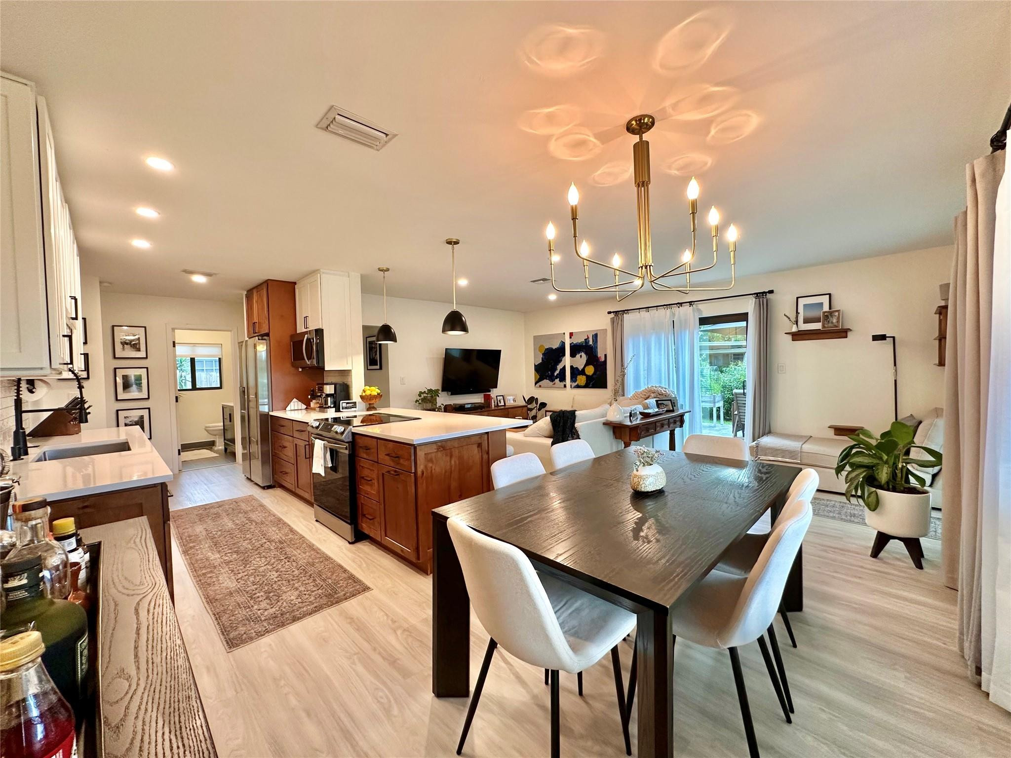 501 NW 25th St