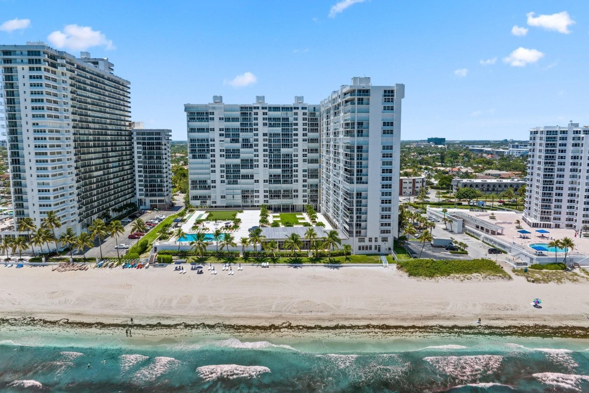 4300 N Ocean Blvd 20P