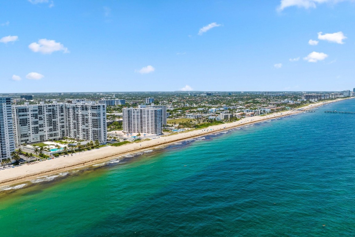 4300 N Ocean Blvd 20P