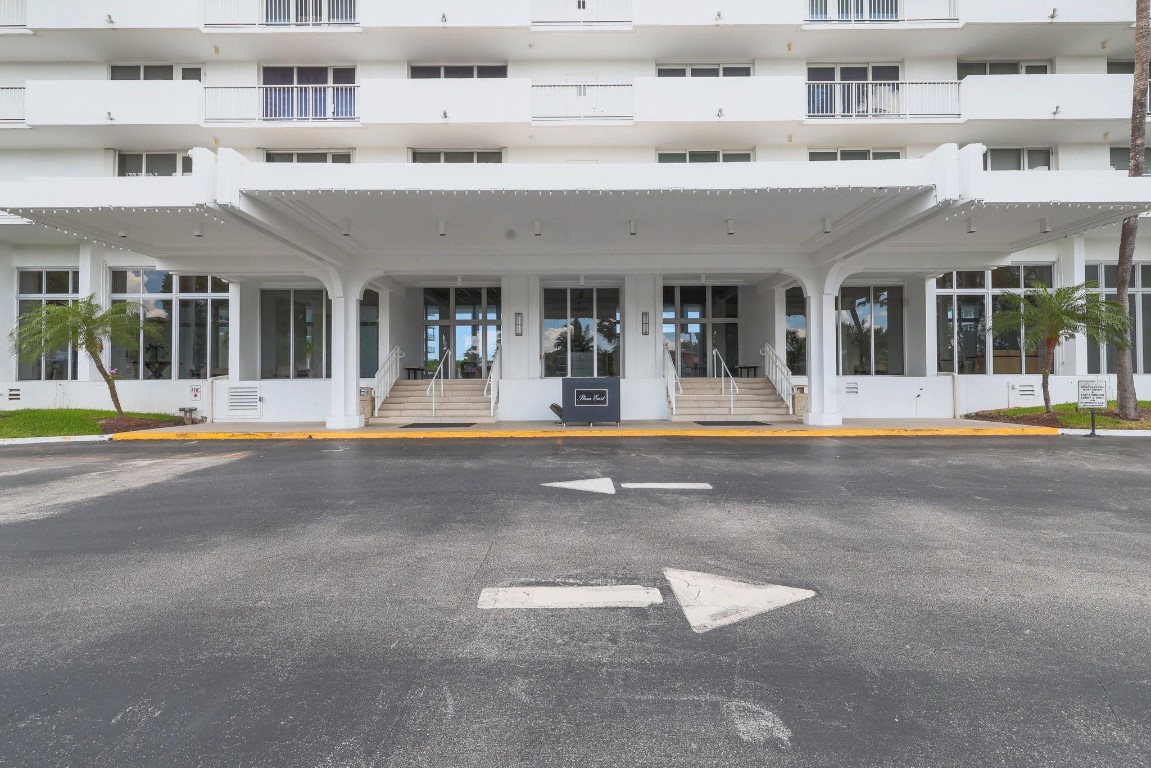 4300 N Ocean Blvd 20P