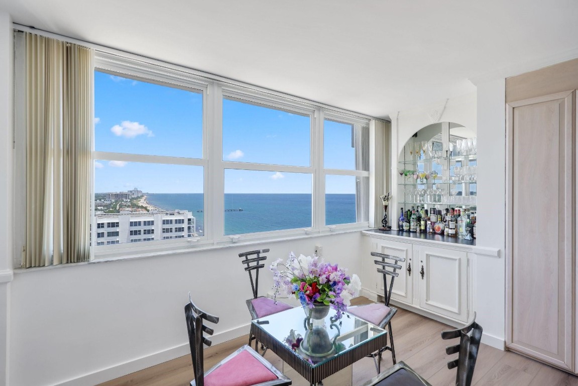 4300 N Ocean Blvd 20P