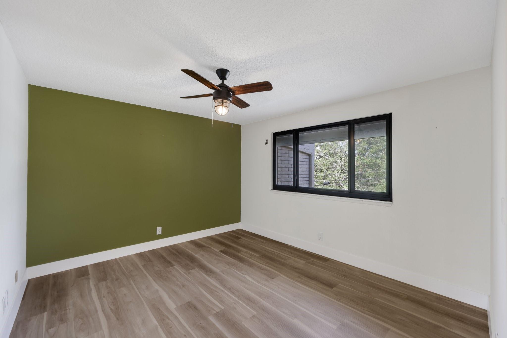 1401 NE 9 ST 23