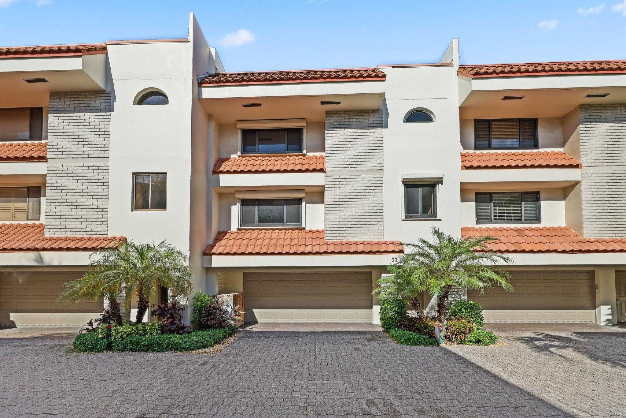 1401 NE 9 ST 23