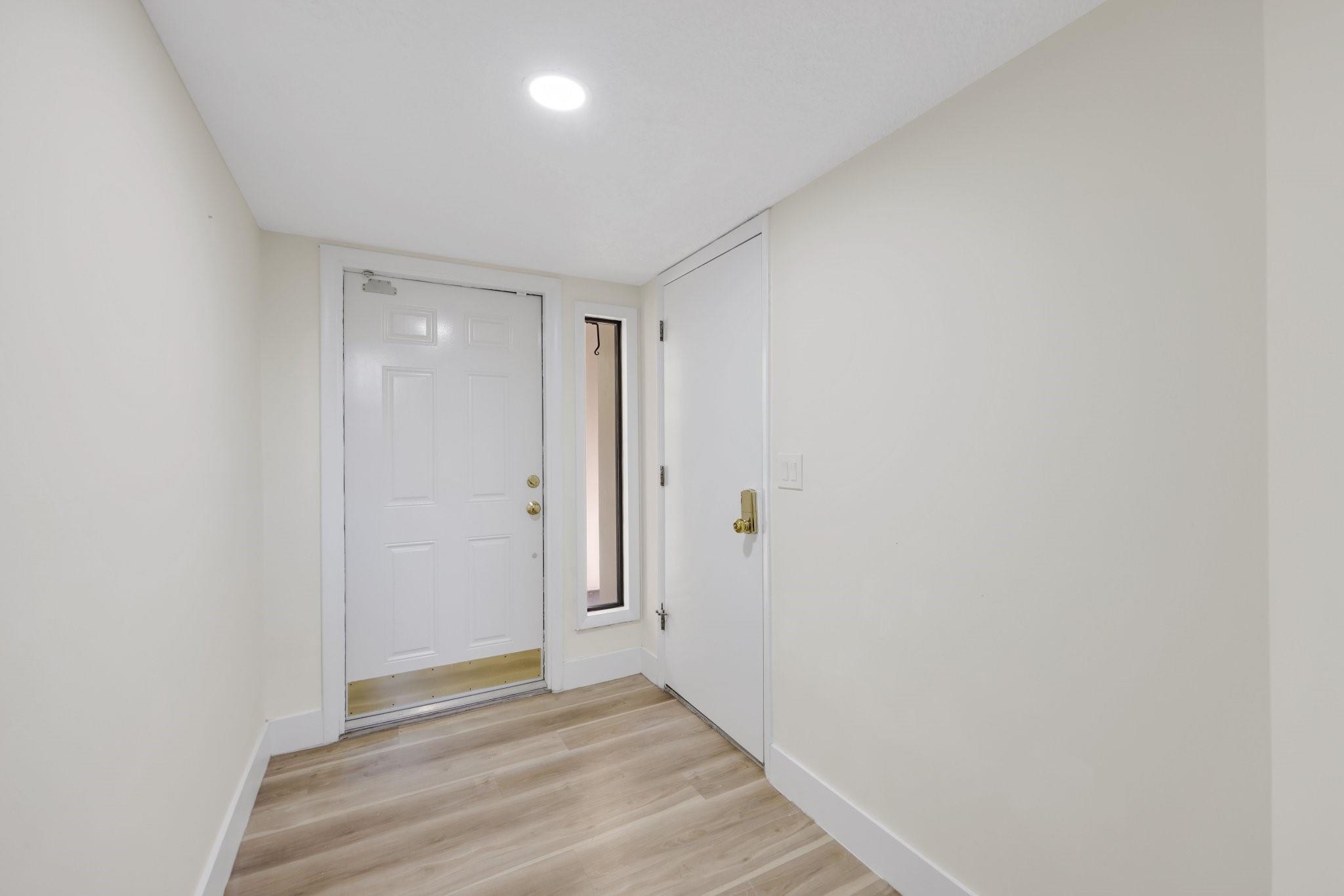 1401 NE 9 ST 23