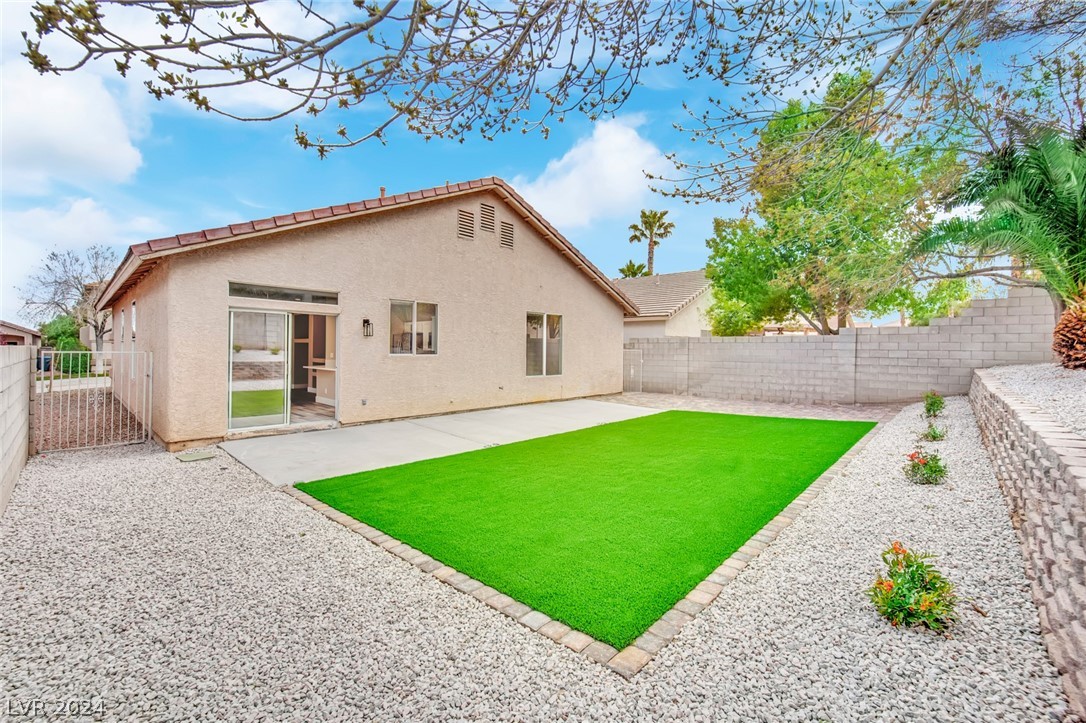 8117 Indigo Gully Court