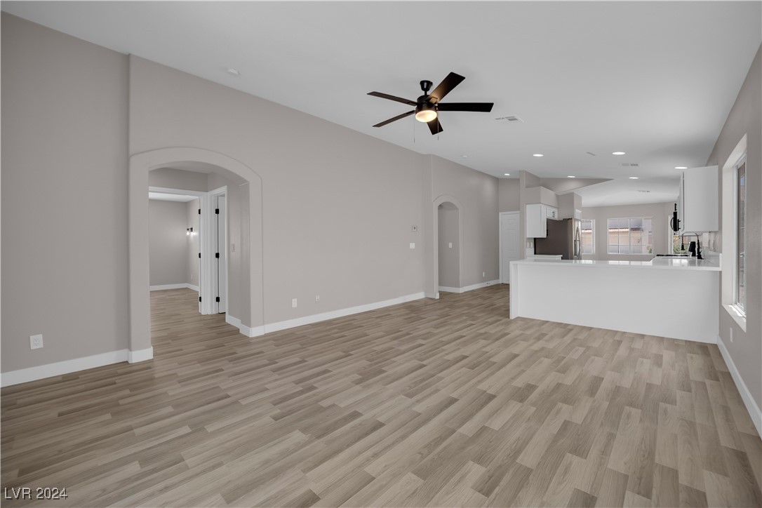 4945 Sapphire Light Street