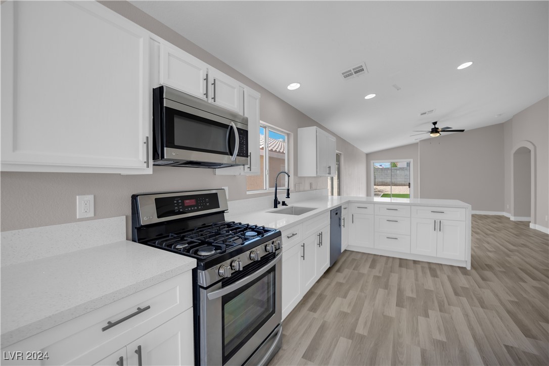 4945 Sapphire Light Street