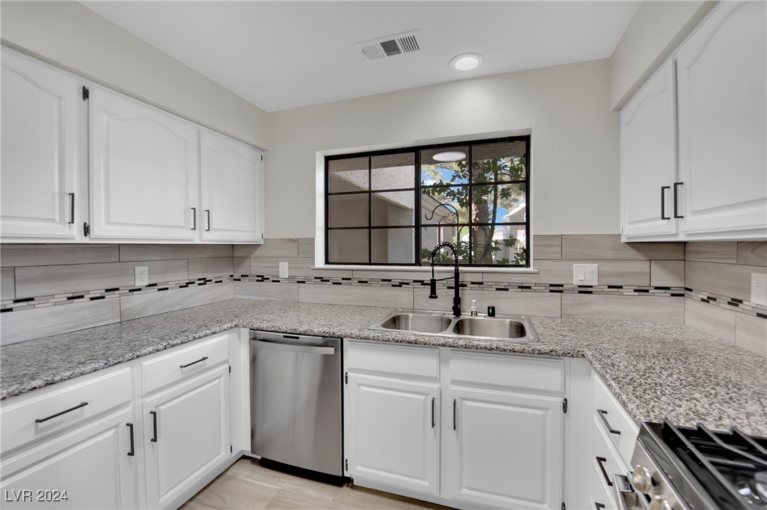 5281 Crooked Valley Drive