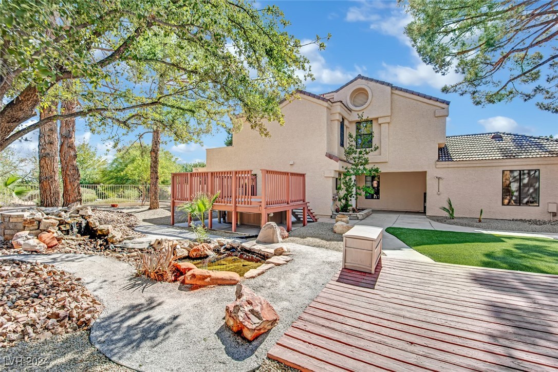 5281 Crooked Valley Drive