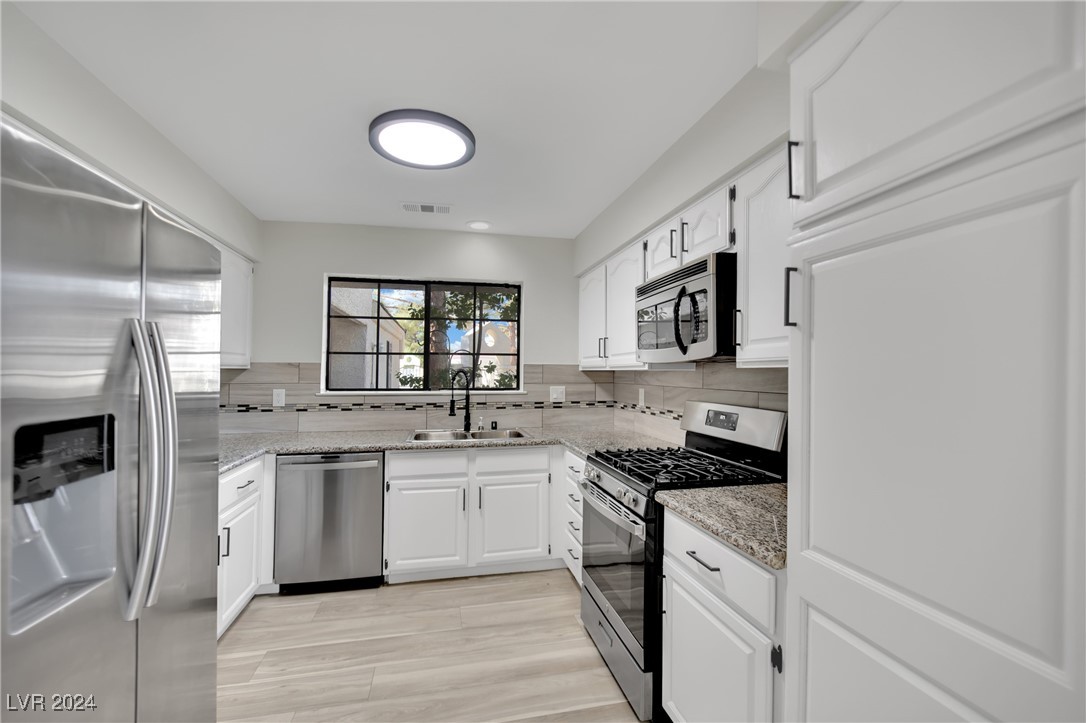5281 Crooked Valley Drive