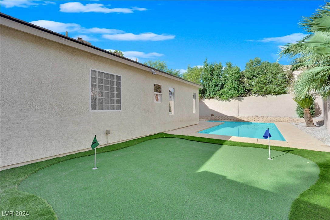 7832 Red Leaf Drive