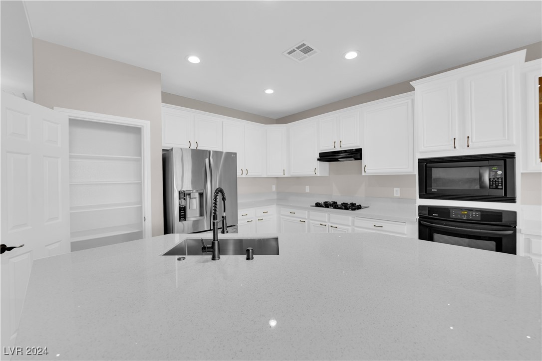 7832 Red Leaf Drive