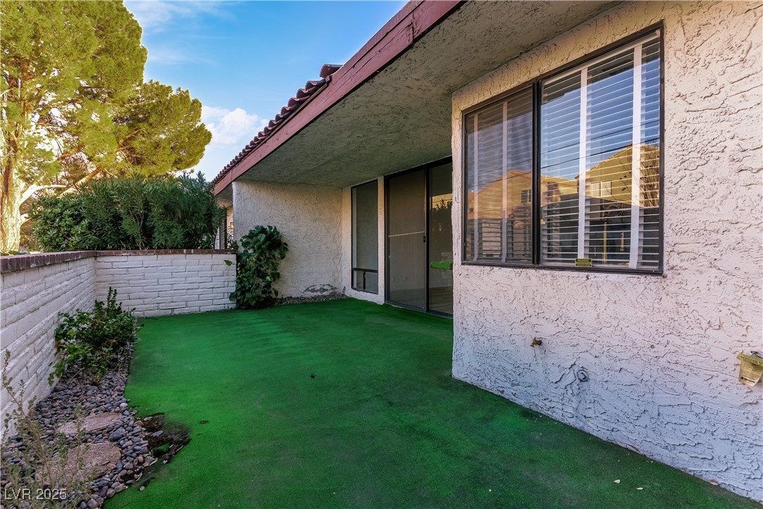 2620 San Martin Court