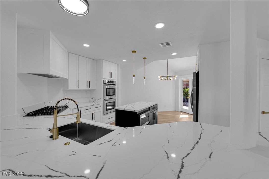 7368 Mission Hills Drive