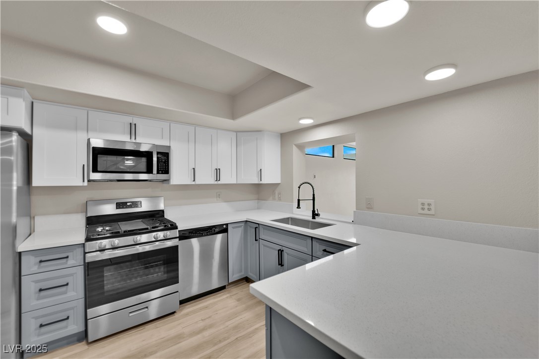 5006 Schumann Drive