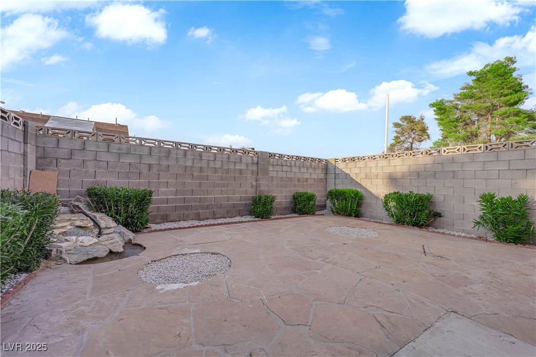 5006 Schumann Drive