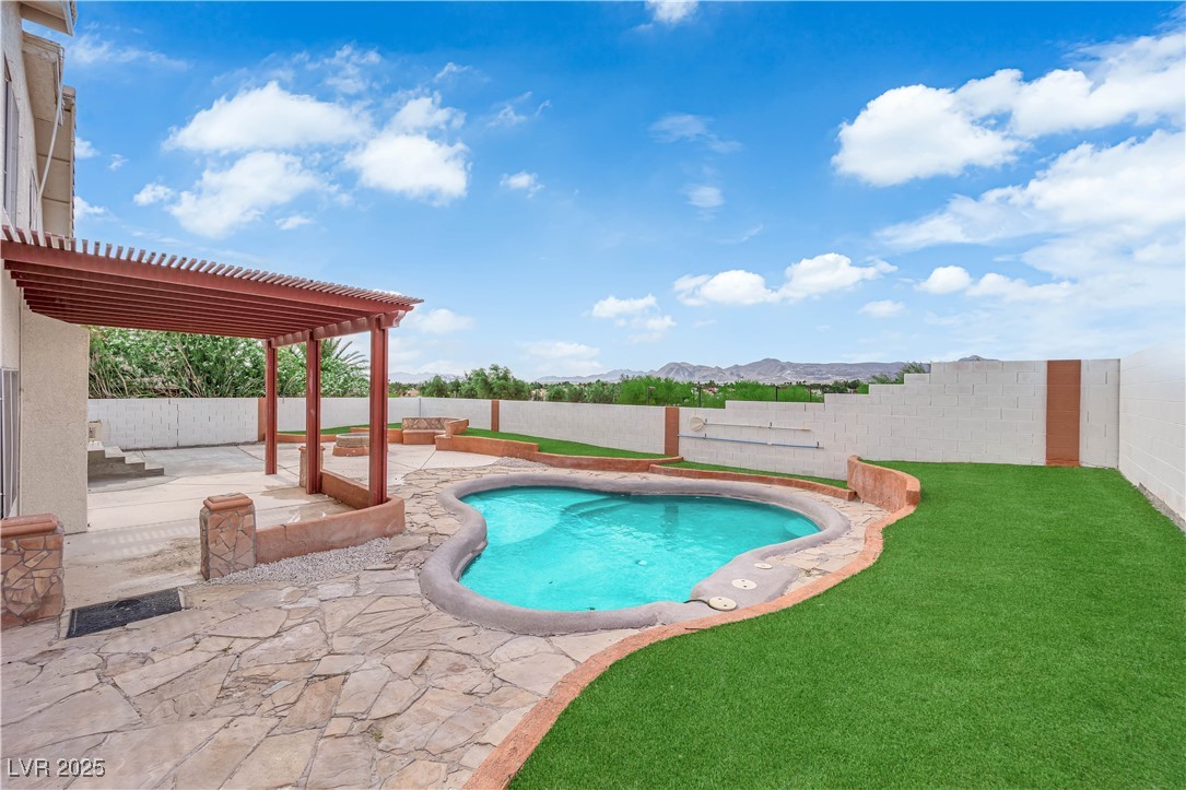 1611 Buffalo Trail Drive