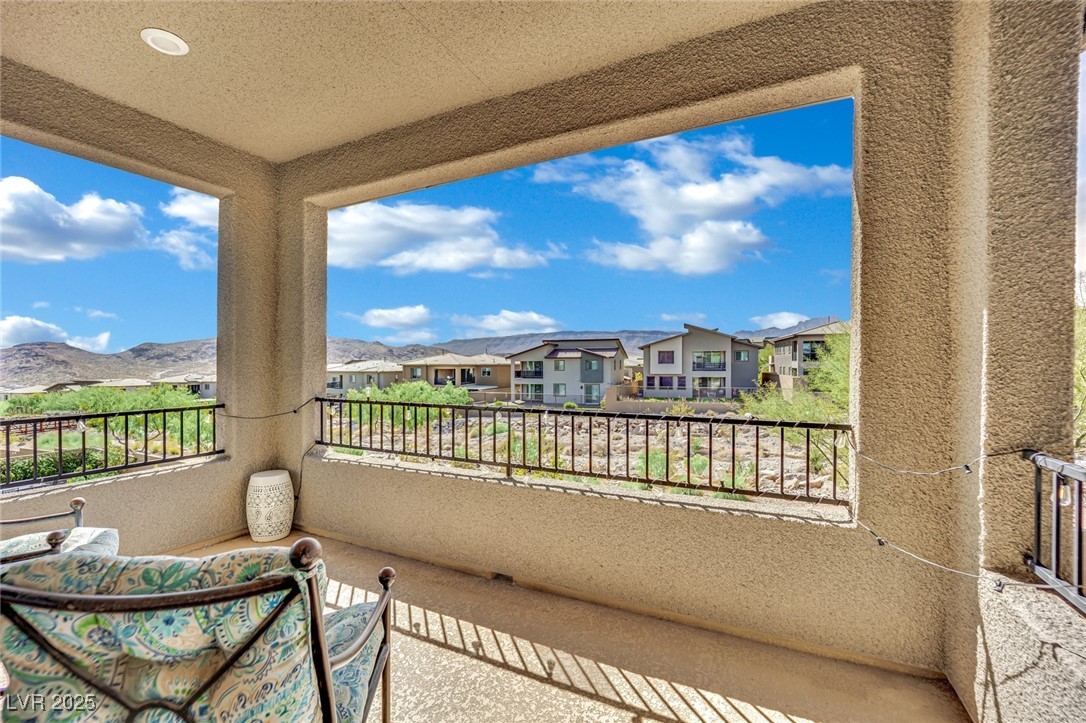 737 Foreign Reef Way