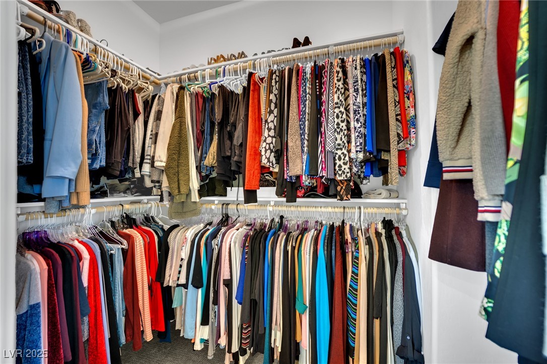 737 Foreign Reef Way