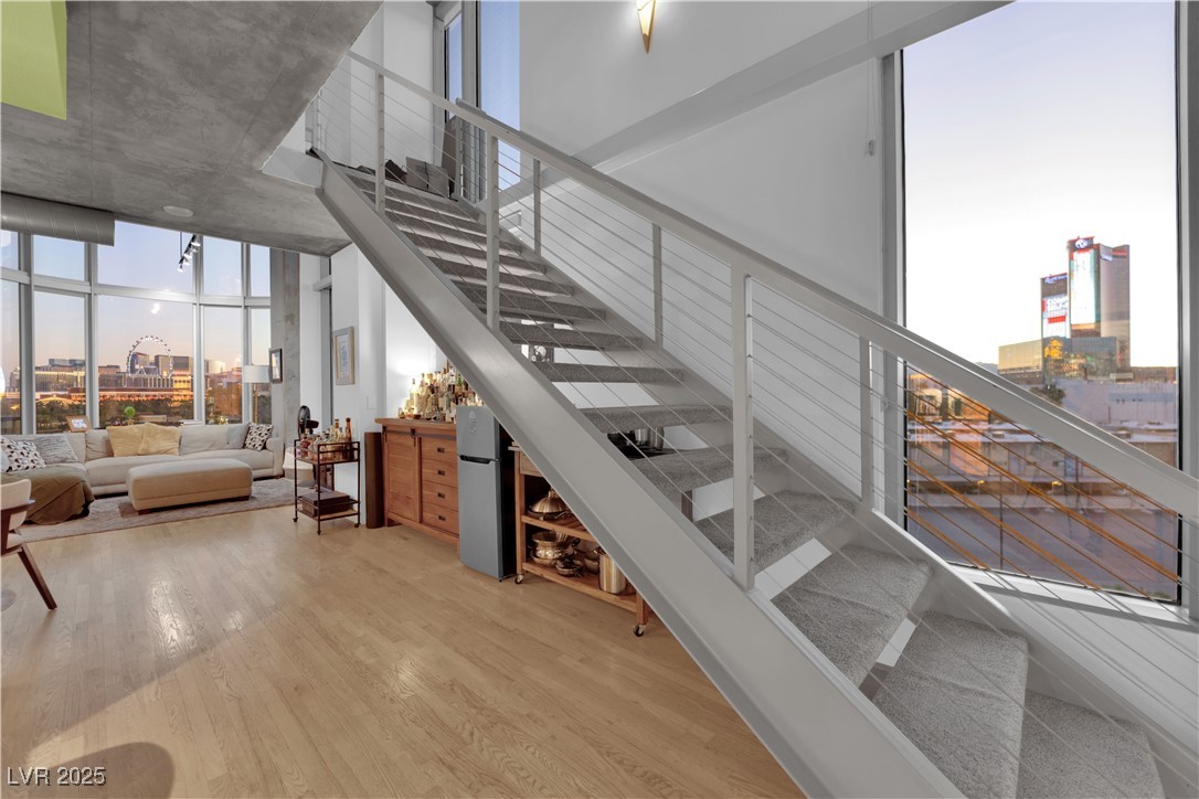 360 East Desert Inn Road 607