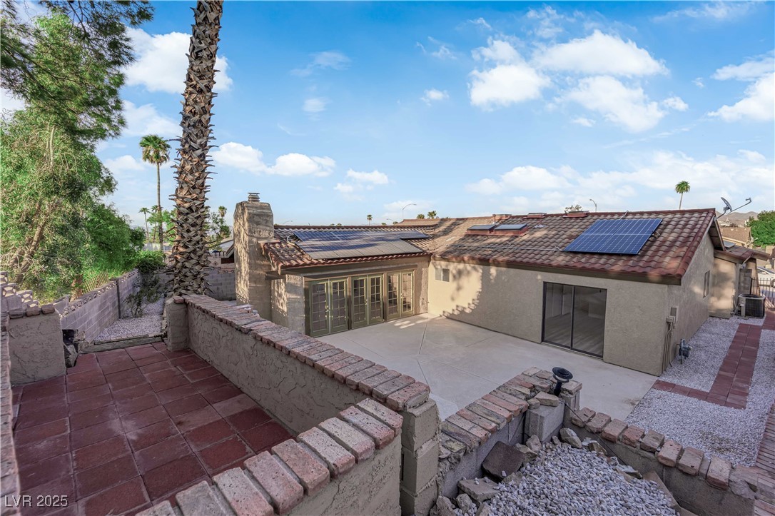 710 Greenway Road