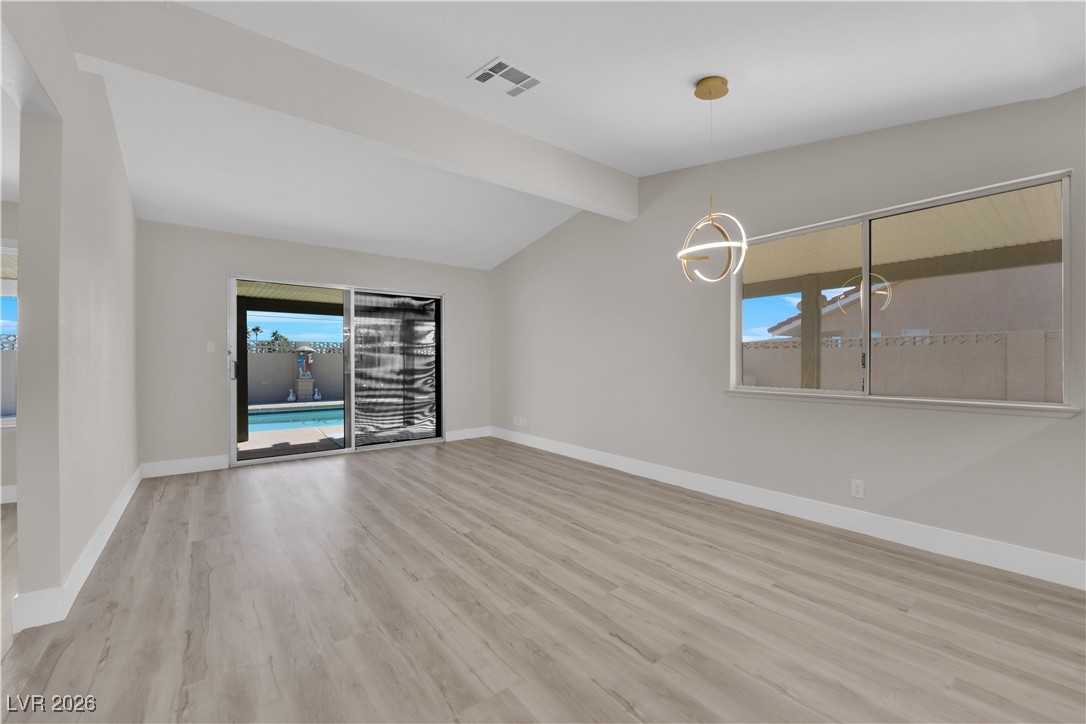 1513 Brocado Lane
