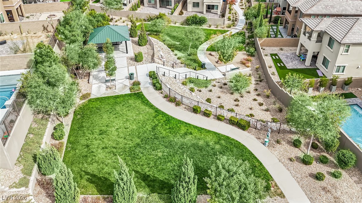 737 Foreign Reef Way