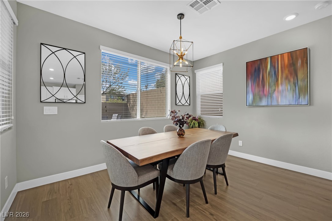 737 Foreign Reef Way