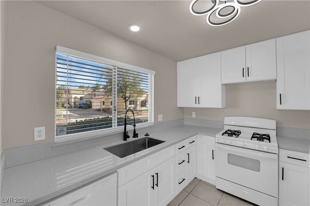 2433 Cliffwood Drive