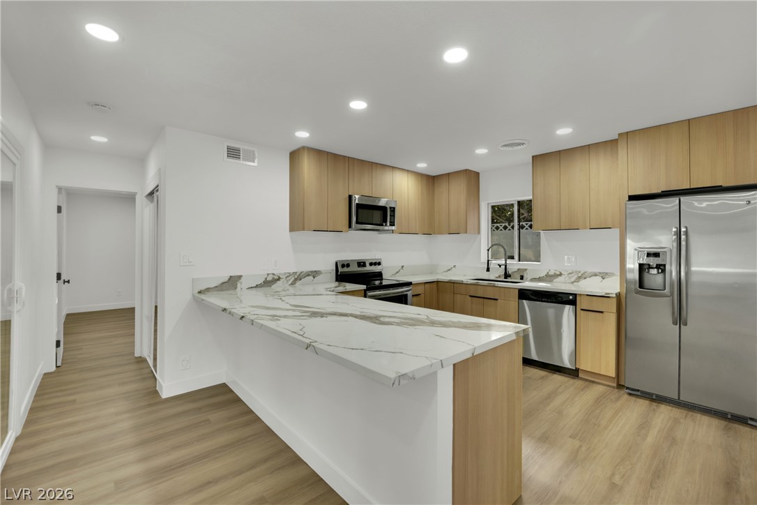 2325 Sombrero Drive