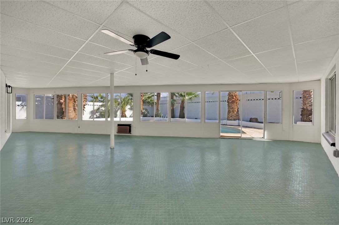 2325 Sombrero Drive